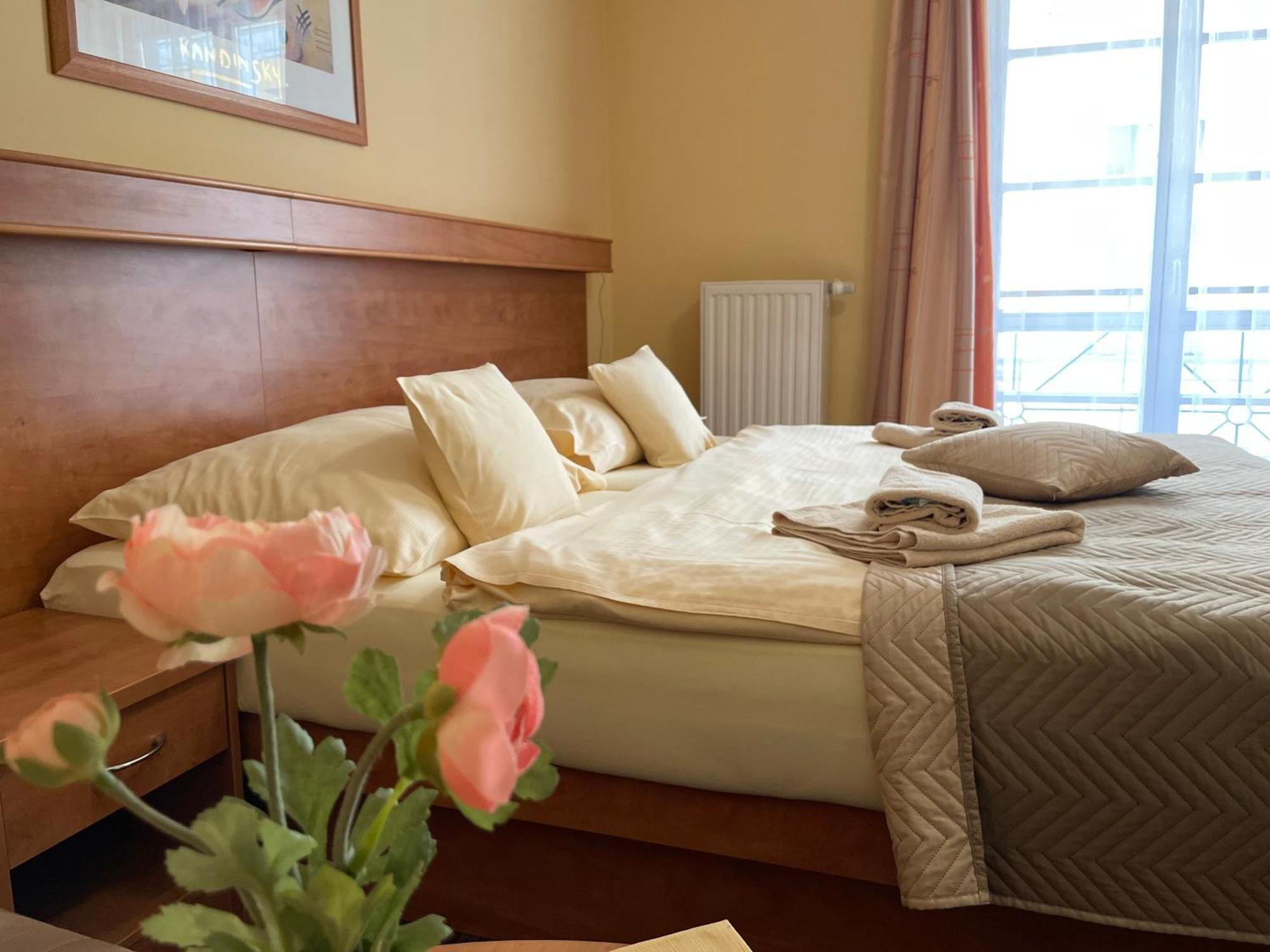 Ld Palace Spa & Kur Frantiskovy Lazne Ngoại thất bức ảnh
